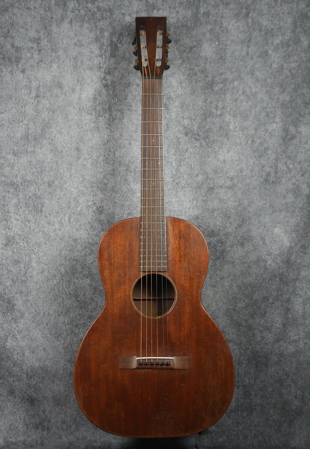 1930 Martin 00-17 - 12-Fret Serial #43365 - Very Good Condition