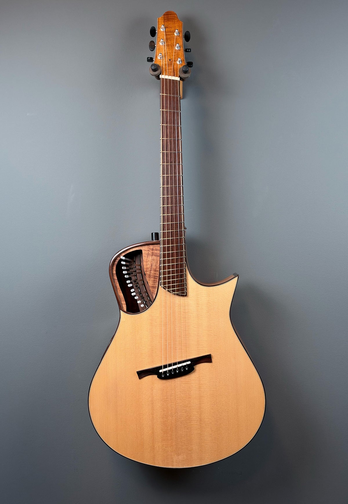 2925 Morgan Kelsey Kalimba Guitar Front
