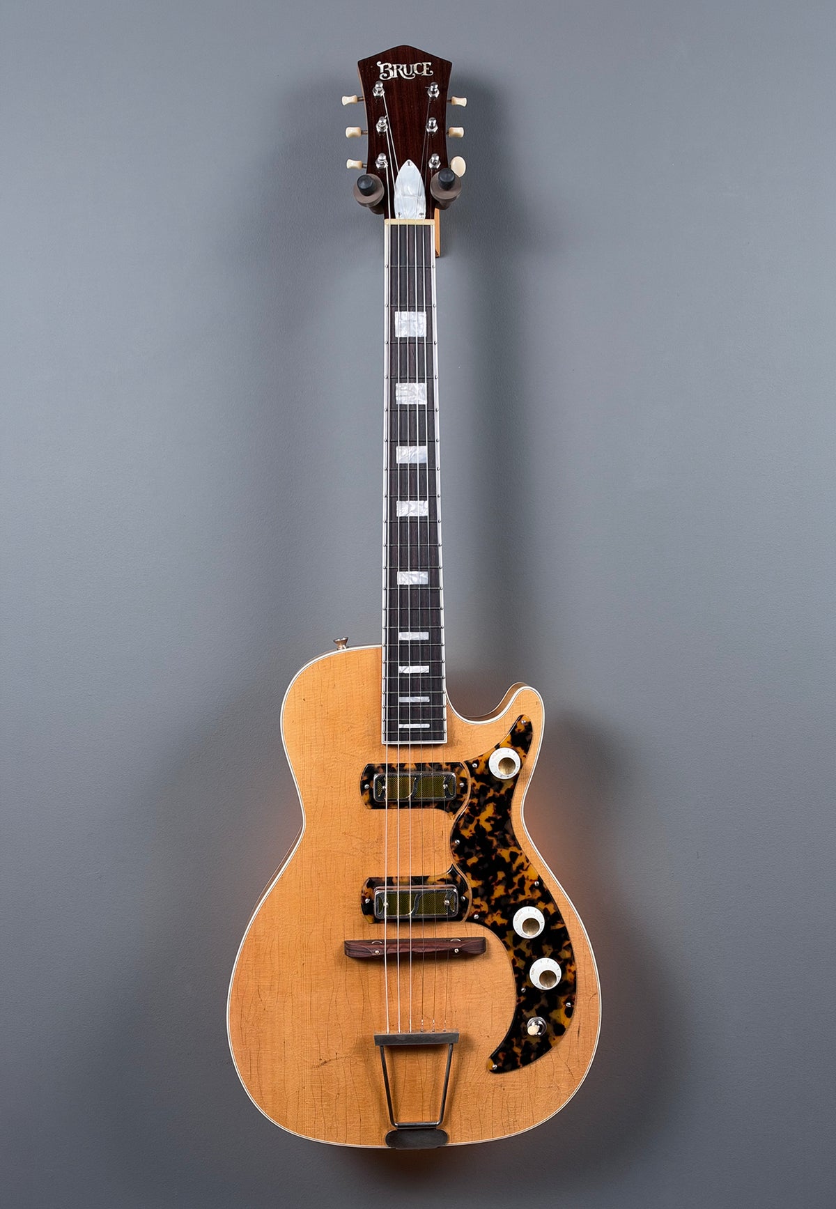 2026 Bruce Guitars Jayne Deluxe Light Honey Amber Burst Serial # 26110