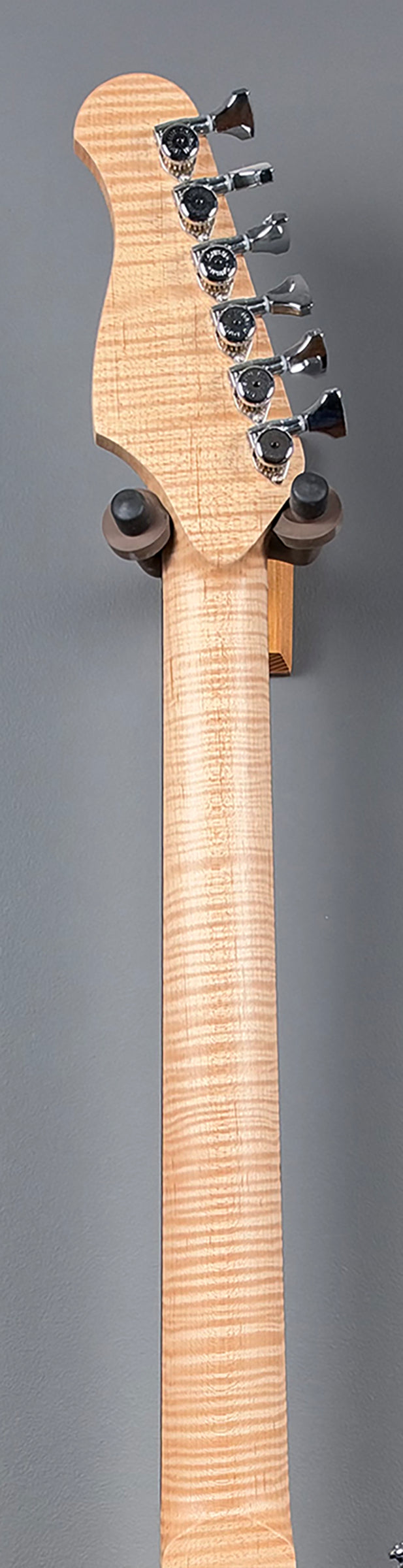 2026 Carlo Jamaica Burst Guitar back of
flamed maple neck