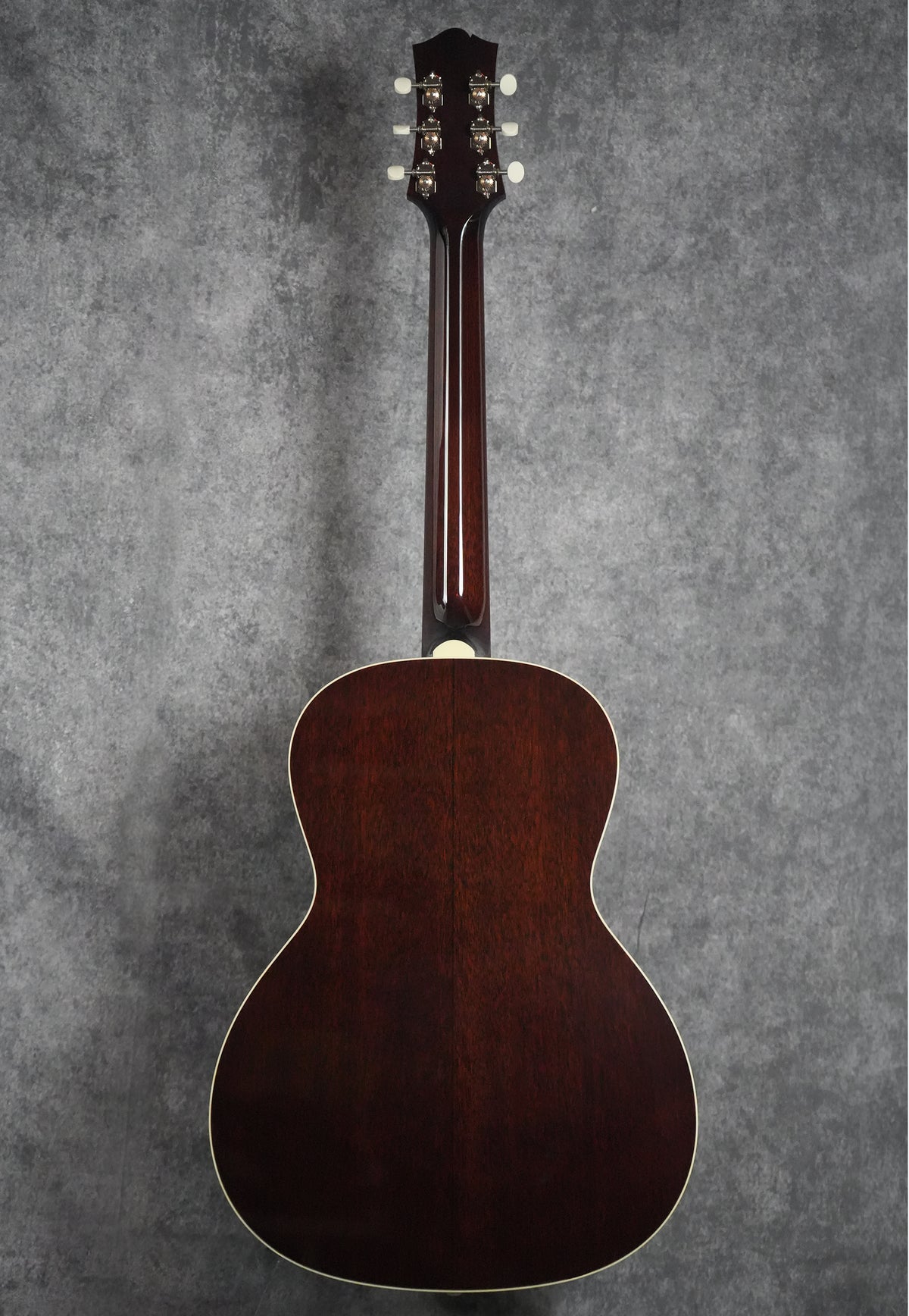 2026 Collings C-00 Guitar Sitka Spruce Top, Honduran Mahogany Back and Sides