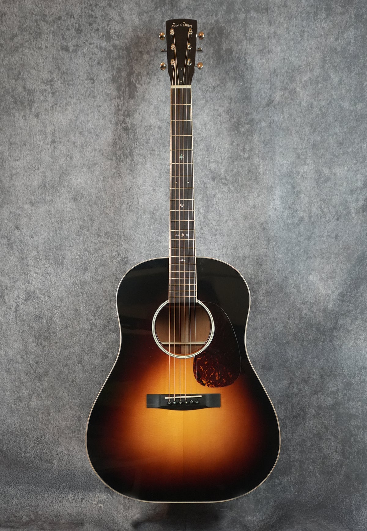 Huss & Dalton DS: Sunburst Englemann Spruce Top, Mahogany Back & Sides