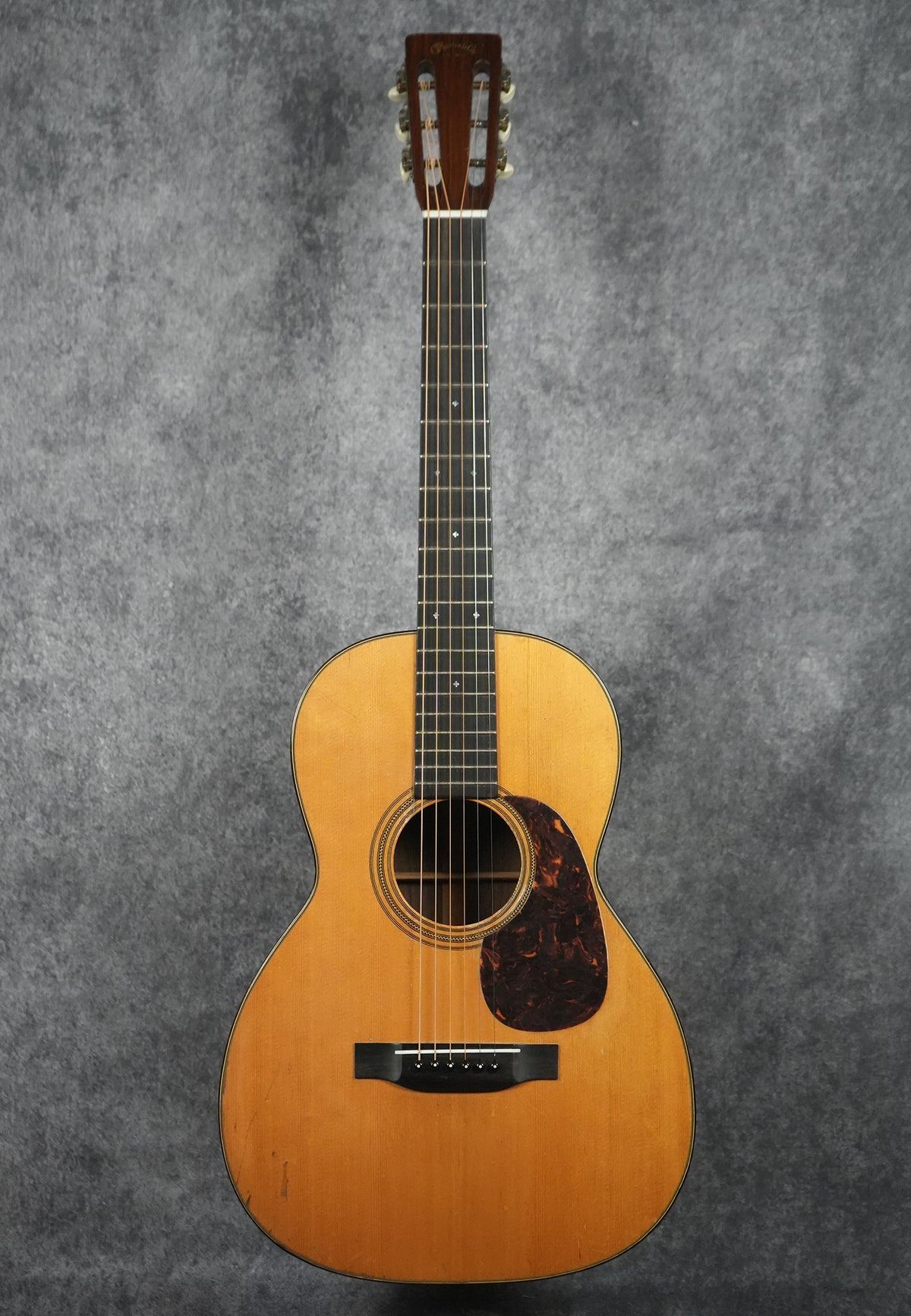 1942 Martin 00-21 - 12 fret-neck Serial Number # 80023- Very Good Condition