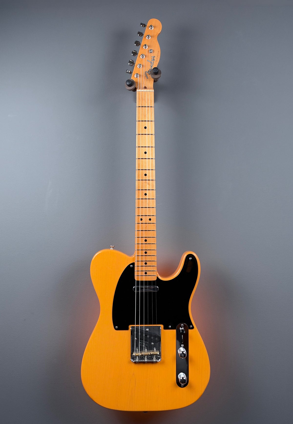 2005 Fender American Vintage Series Butterscotch '52 Tele with original HSC and all accessories Serial #50636