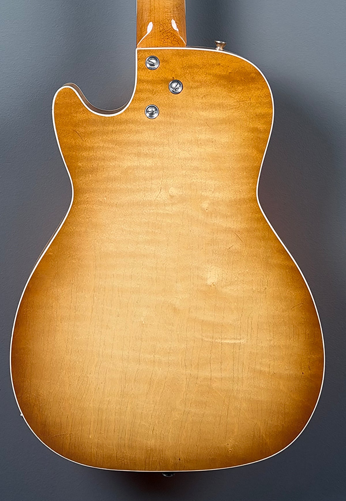 2026 Bruce Guitars Jayne Deluxe Light Honey Amber Burst Serial # 26110