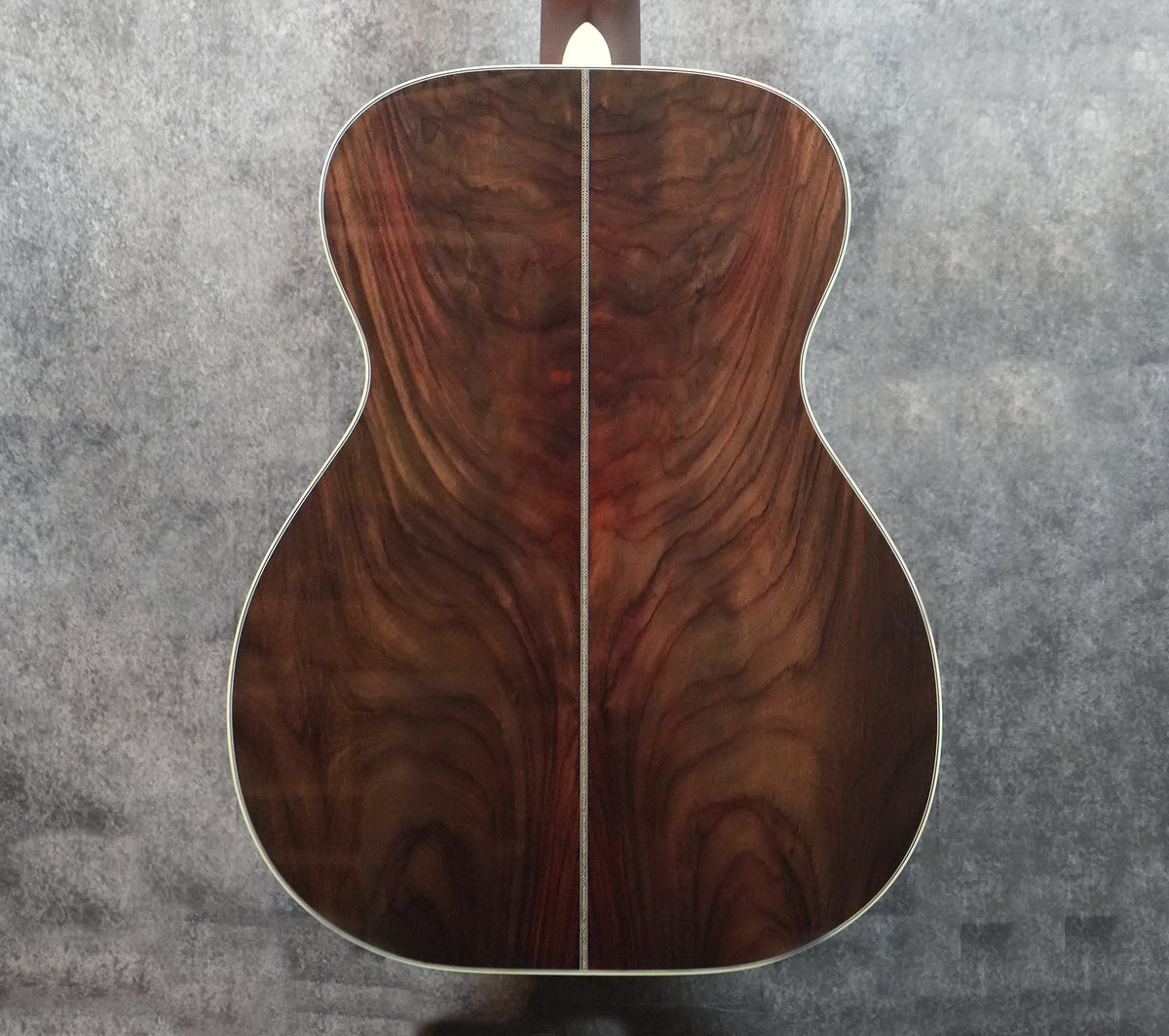 2026 Huss & Dalton TOM-R Custom: Lutz Bear-Claw Spruce, Wildgrain Indian Rosewood